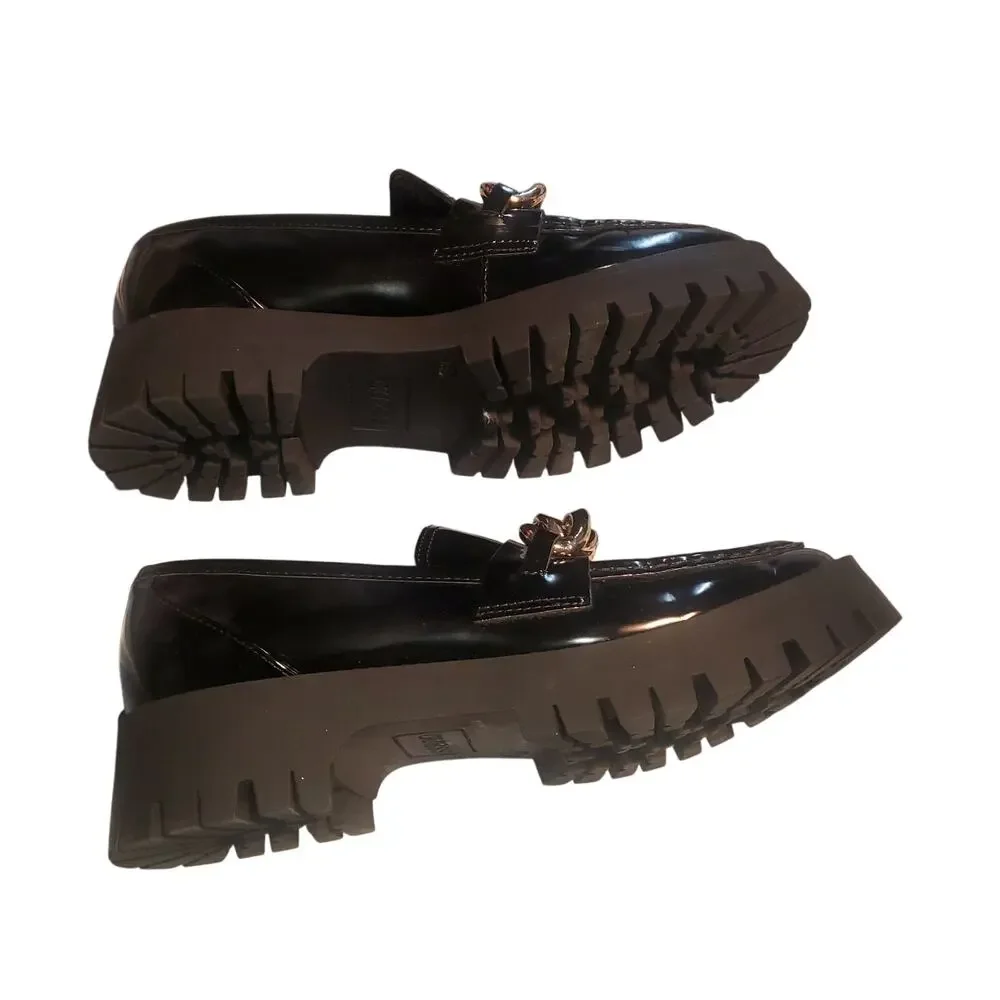 GUESS Hillford Chunky Chain Loafers Black Patent Y2K Inspired Lug Sole Size 8